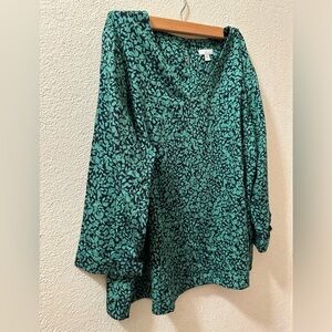 J.Jill Rayon Blend V Neck 3/4 Sleeve Black/ Green Floral Blouse Size Large